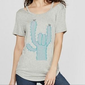 ‼️SALE‼️🌵NWT Zoe + Liv Cactus Shirt